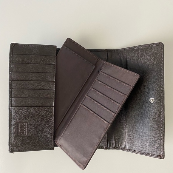 Roots brown tri fold wallet - Picture 4 of 6